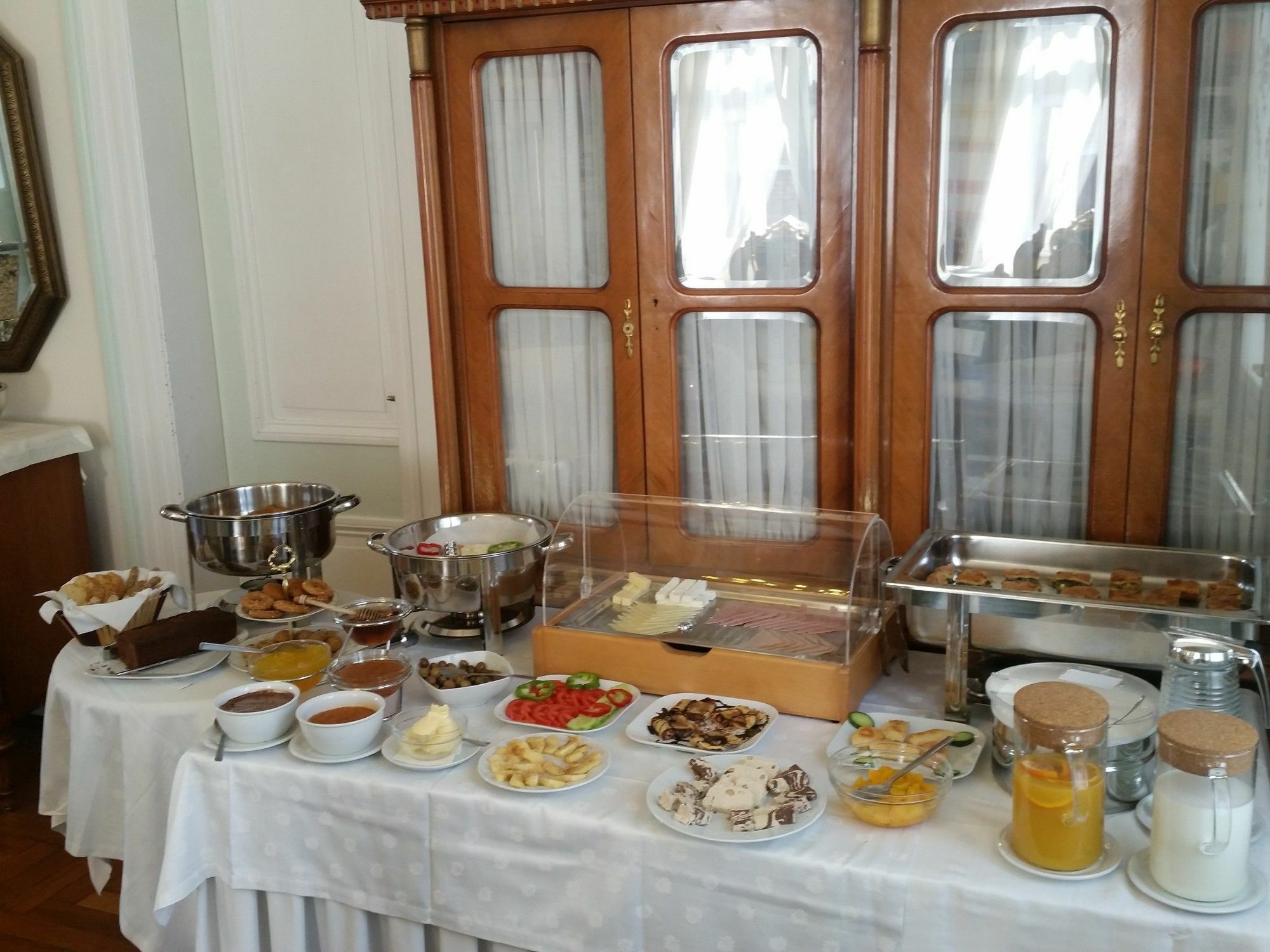 Pyrgos Of Mytilene Hotel Exterior photo